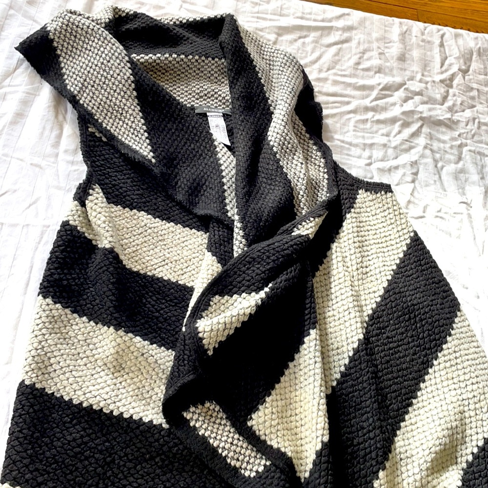 Alembika wool blend vest, one size